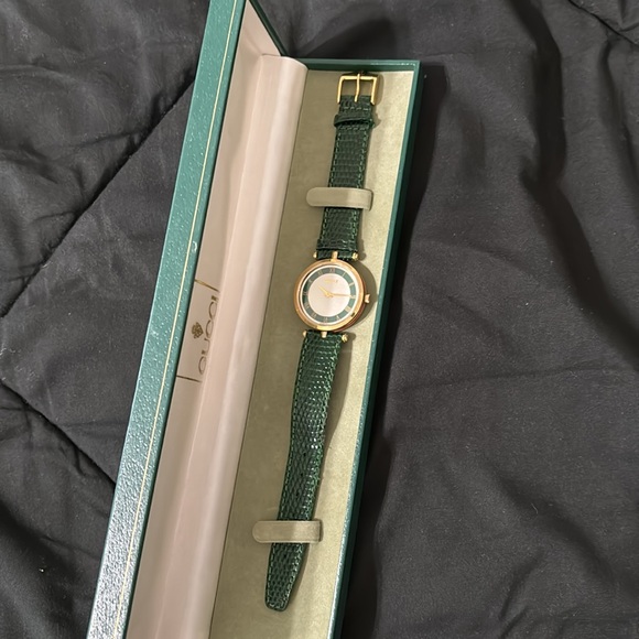 Vintage Gucci watch with Box - Picture 3 of 8